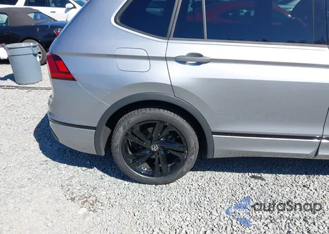 2024 Volkswagen Tiguan 2.0T Se R-Line Black from USA, damaged, VIN 3VV8B7AX8RM228521